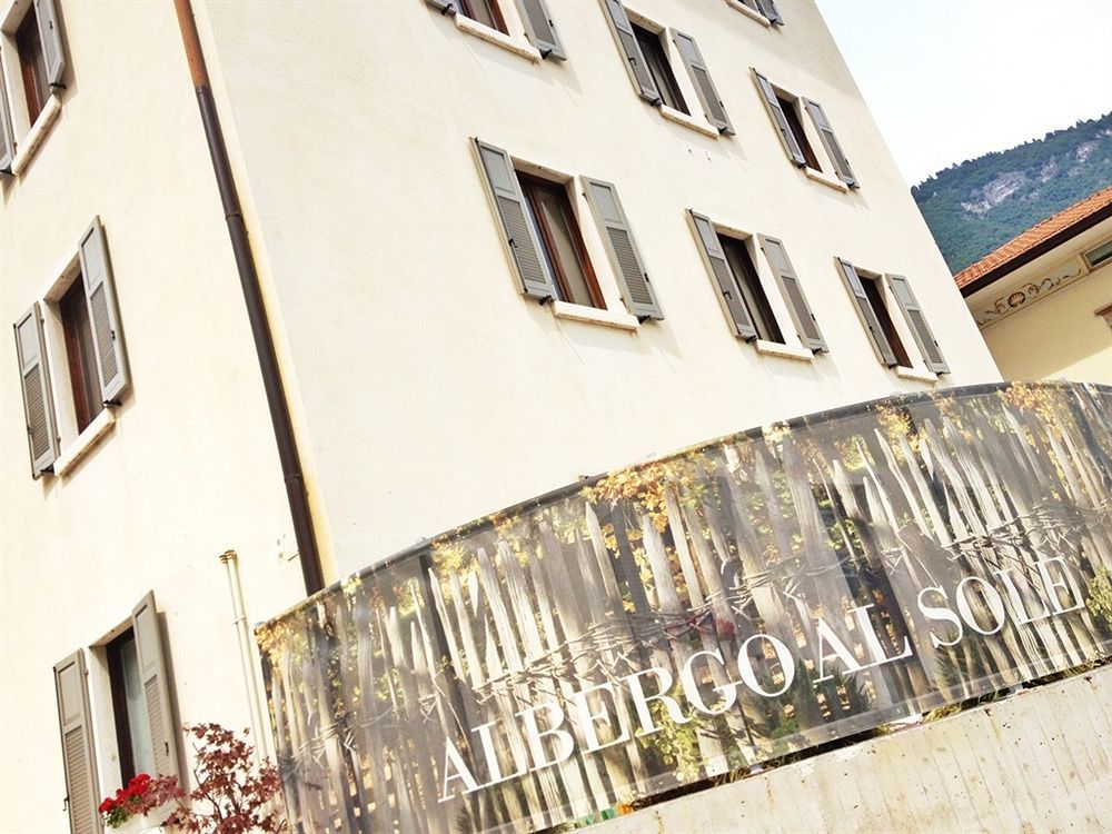 Albergo Al Sole Mezzolombardo Zewnętrze zdjęcie