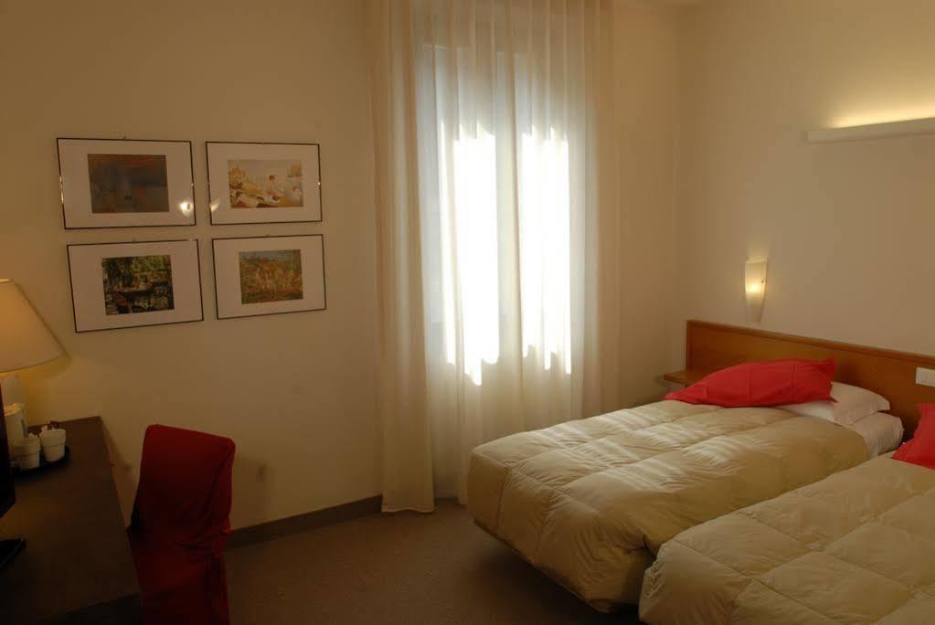 Albergo Al Sole Mezzolombardo Zewnętrze zdjęcie